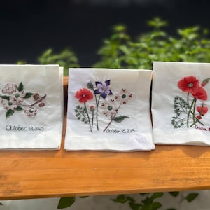 Bestickte Taschentücher, Besticktes Taschentuch mit Wildblumen Motiv, Besticktes Taschentuch mit Wildblumen, Hochzeitsgeschenk