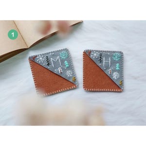 Personalized Hand Embroidered Corner Bookmark- 26 Letters- Book Corner Decoration- Felt Triangle Page Stitched Corner Bookmark