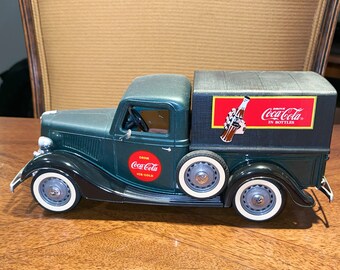Coca-Cola  Ford V8 全長約23㎝　SOLIDO社　フランス製 Solido Ford V8 Pick up 1936 Coca-cola Green & Black Model Truck 1