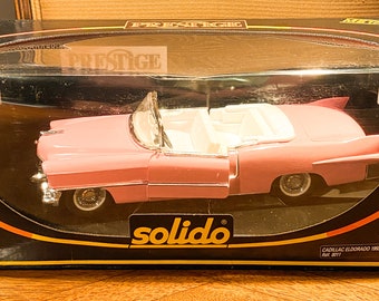MRC 1:18 Scale Elvis Pink 1955 Cadillac Fleetwood Diecast Model