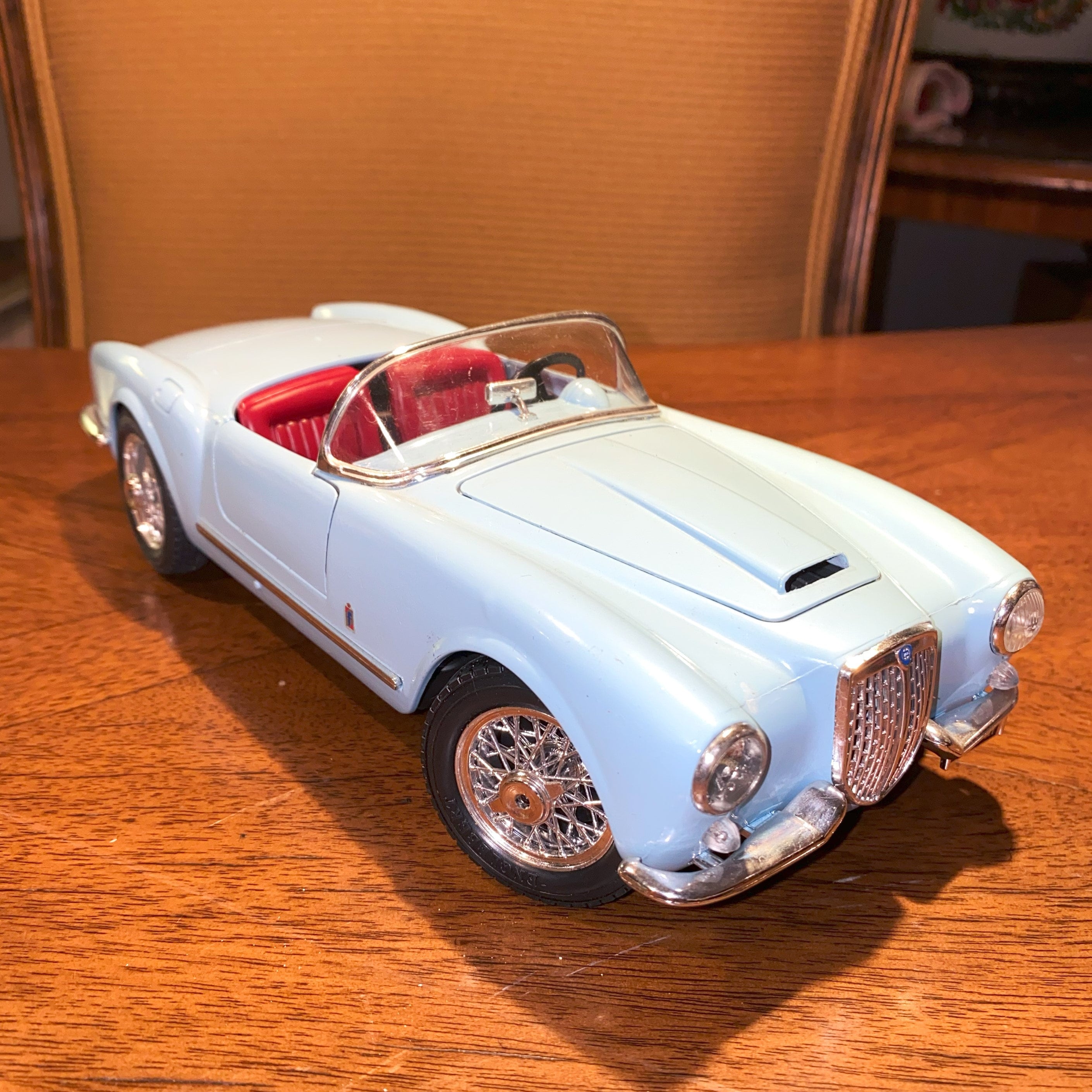Bburago Lancia Aurelia B24 Spider 1955 Coche modelo azul bebé