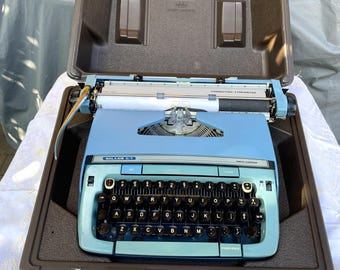 Vintage Smith-Corona Galaxie C/T Correction Typewriter