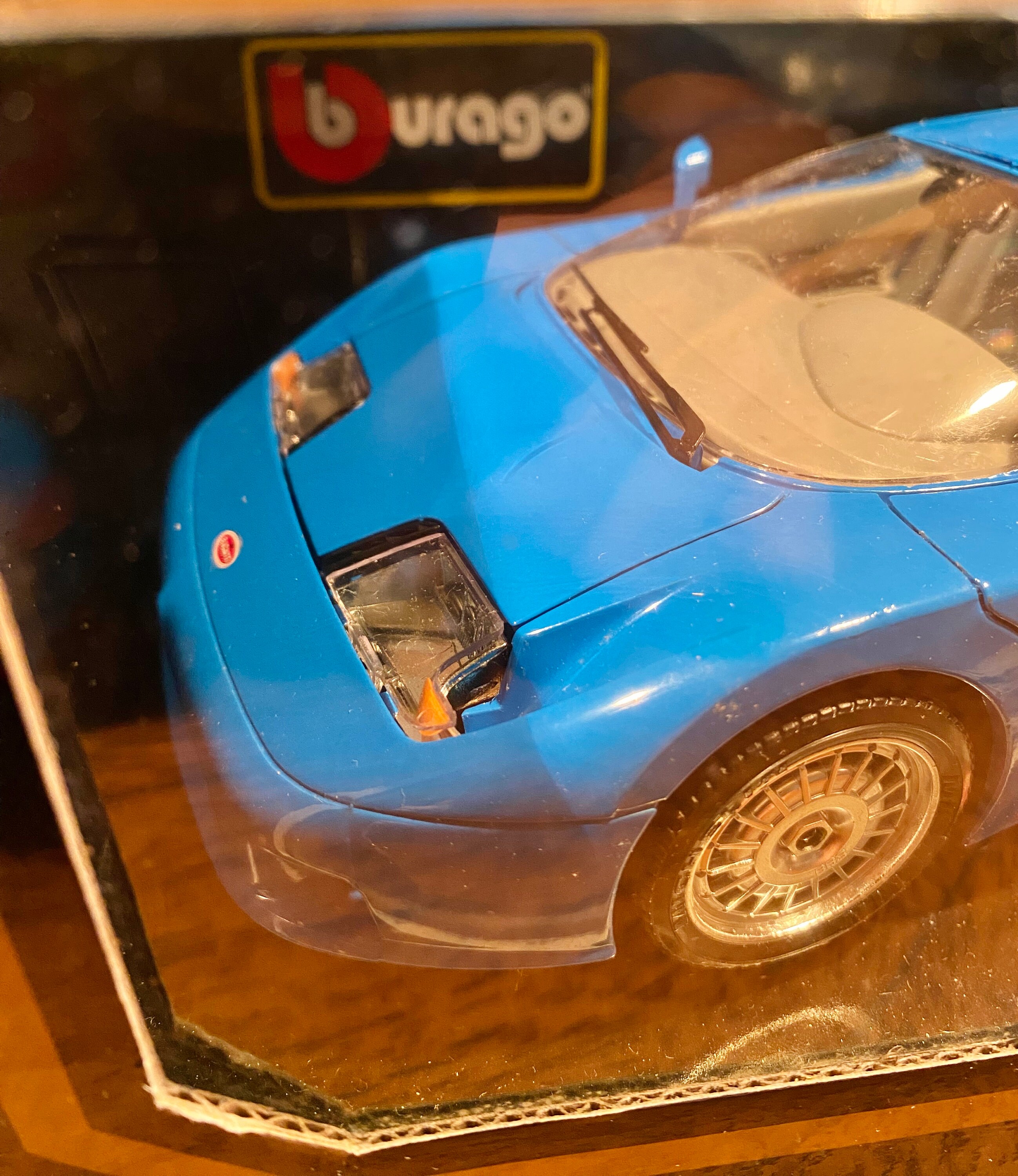 Vtg Bburago Bugatti EB 110 (1991) Cod. 3035 Model Car 1/18
