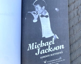 MICHAEL JACKSON (1984) Book by Gordon Matthews - Etsy