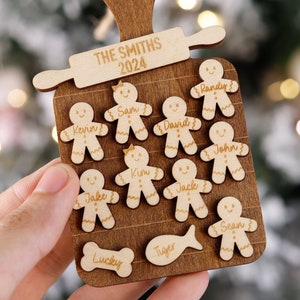 Custom 1-18 Names Gingerbread Tray Ornament, Unique Family Christmas Ornament 2024, Baking Ornament for Large Family Ornament Personalized