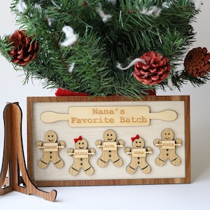 Nana's Favorite Batch Christmas Wooden Sign, Custom Christmas Baking Sign, Personalized Family Ginger Bread Sign Christmas Decor Tree Gift