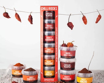 Fiery Chilli Flakes Gift Set – 6 Pots, Carolina Reaper, Ghost Pepper, Habanero