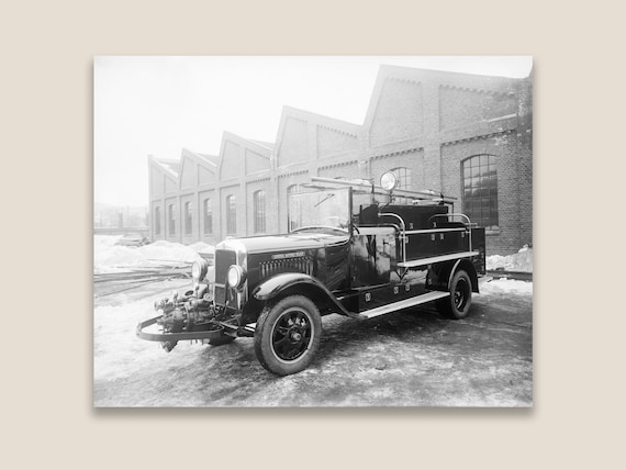 Ancien Camion De Pompier KELMET - Acier Pressé - Blanc - Années 1920 - Grand Modèle 27cm