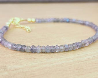 Dainty Labradorite Bracelet: 4mm Beaded Gemstone, Minimalist Style