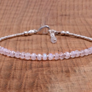 Rainbow moonstone bracelet / Moonstone stack bracelet / Moonstone jewellery / June birthstone bracelet / Gift for her, healing bracelet