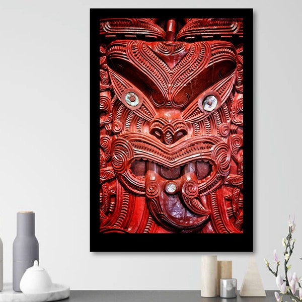 Impression numérique Māori Pouwhenua - Art authentique de Rotorua Whakairo | Téléchargement instantané | Décoration d'intérieur culturelle | Cadeau néo-zélandais unique