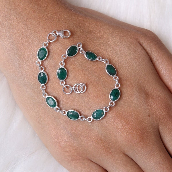 Emerald Bracelet / 925 Sterling Silver Bracelet / May Birthstone Bracelet / Handmade Jewelry / Mother's Day Gift