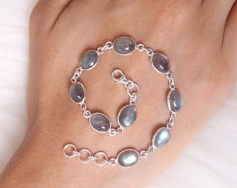 Labradorite Bracelet / 925 Sterling Silver Bracelet / Gemstone Bracelet / Handmade Jewelry / Women Silver Bracelet