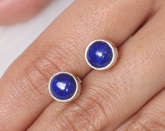 Puces d'oreilles en lapis-lazuli / Boucles d'oreilles en argent sterling 925 / Puces d'oreilles rondes en lapis / Puces d'oreilles avec pierres précieuses / Puces de bijoux faits main