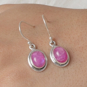 Pink Moonstone Earrings / 925 Sterling Silver Earrings / Oval Gemstone Earrings / Minimalist Jewelry / Handmade Earrings / Gift for Her