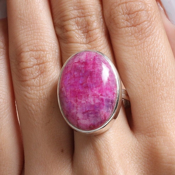 Pink Rainbow Moonstone Ring / 925 Sterling Silver Ring / Gemstone Ring / Handmade Moonstone Jewelry / Statement Silver Ring