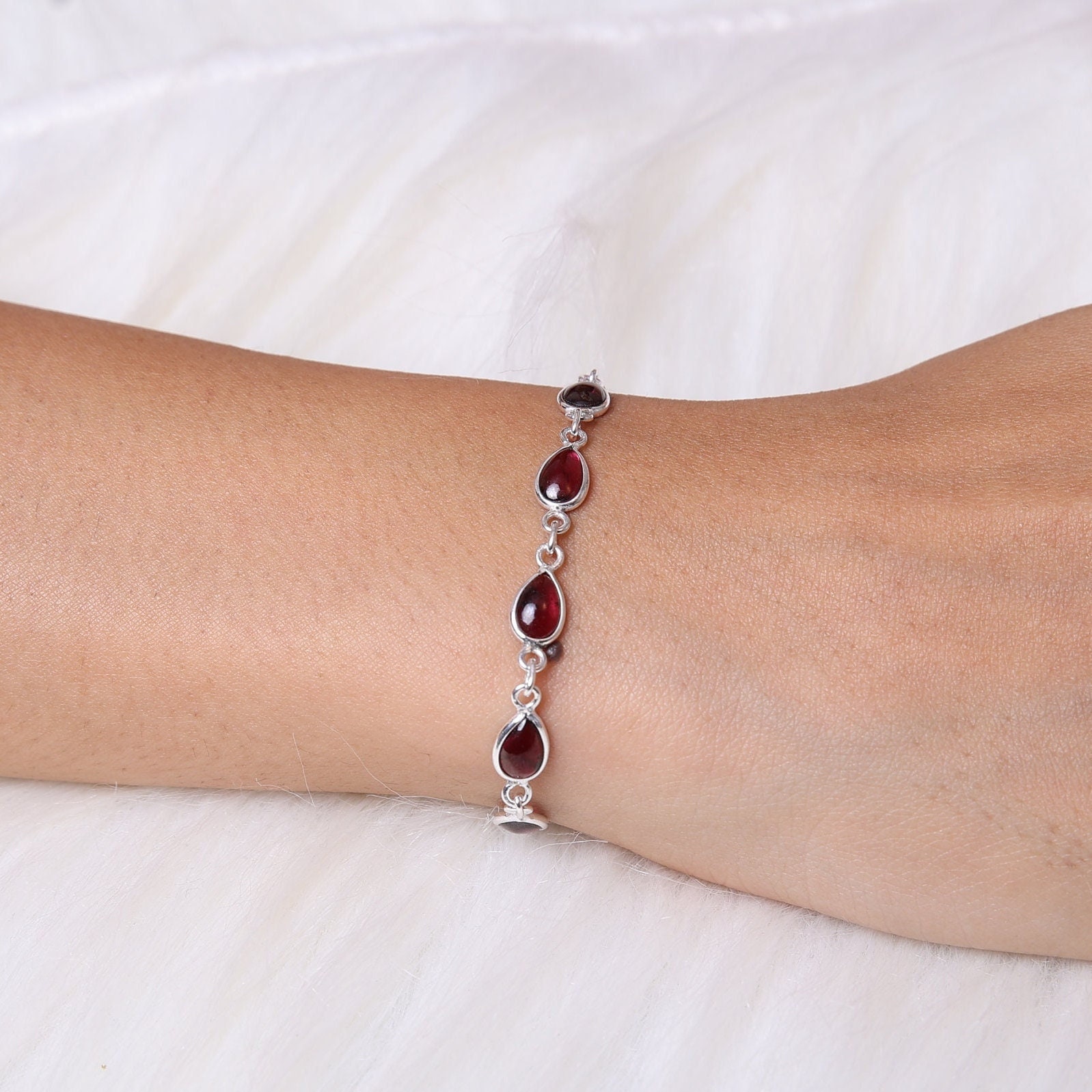 Garnet Bracelet / 925 Sterling Silver Bracelet / January