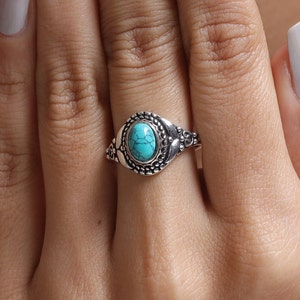 Turquoise Ring / 925 Sterling Silver Ring / December Birthstone Ring / Handmade Ring / Minimalist Ring / Bohemian Jewelry / Women Ring