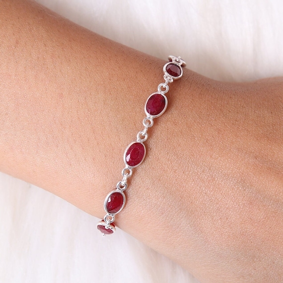 Ruby Bracelet / 925 Sterling Silver Bracelet / Oval Cut Gemstone Bracelet / Minimalist Stone Bracelet / Adjustable Jewelry