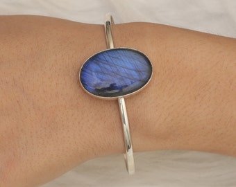 Labradorite Cuff  / 925 Sterling Silver Cuff / Handmade Silver Cuff Bracelet / Hippie Jewelry / Cabochon gemstone Cuff / Anniversary Gift