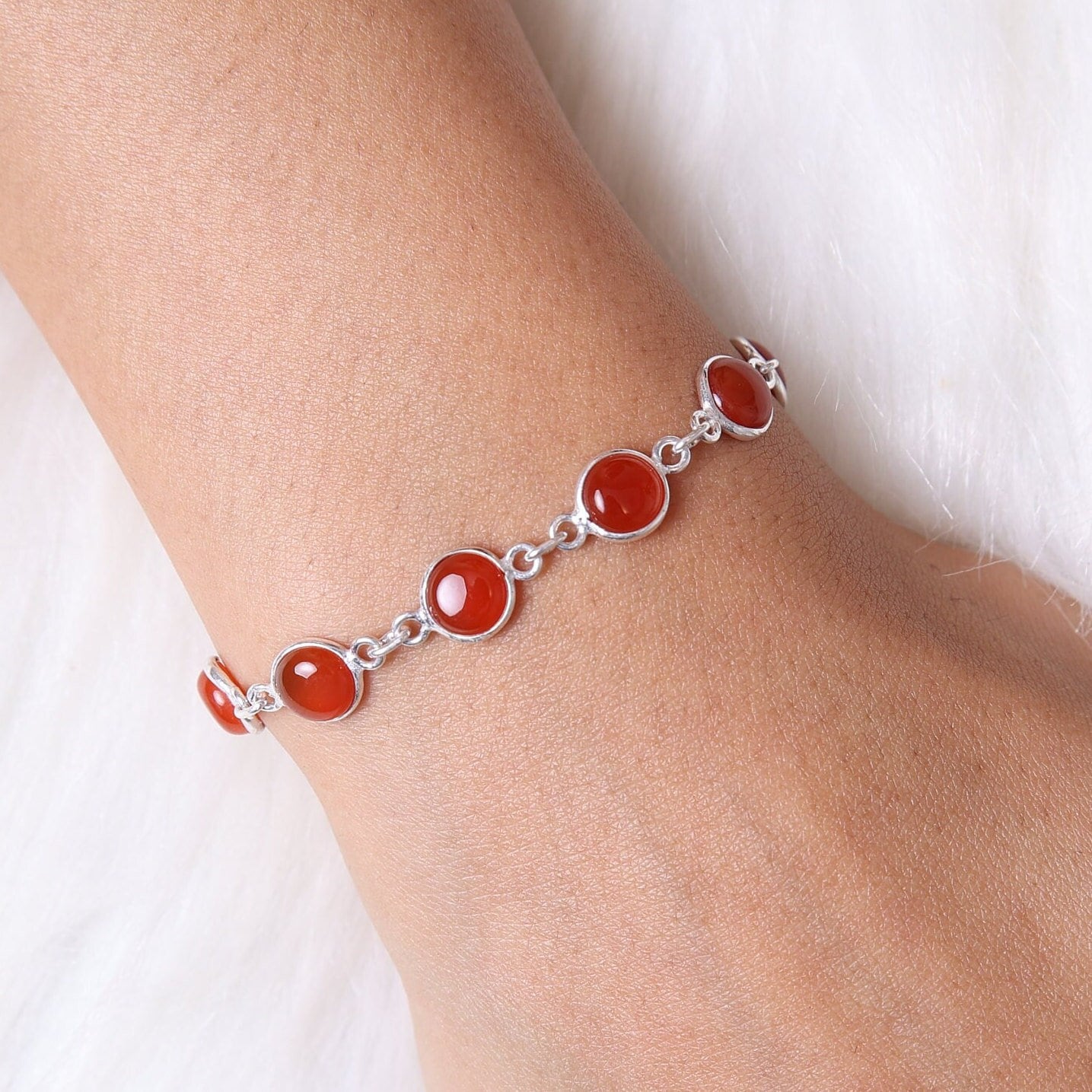 [韓国の人気ジュエリー] 925 silver. Carnelian bracelet Mexico CII Sterling 925 Silver Carnelian Cuff Bracelet 6.5