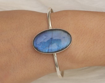 Labradorite Cuff  / 925 Sterling Silver Cuff / Oval Shaped Cuff Bracelet / Women Silver Jewelry / Gemstone Cuff Bracelet / Gift For Her