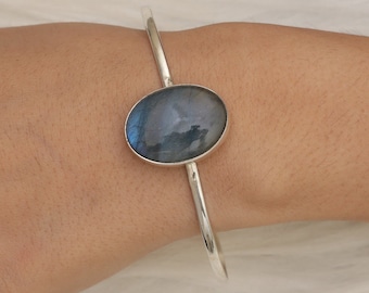 Labradorite Cuff  / 925 Sterling Silver Cuff / Blue Fire  Gemstone Cuff Bracelet / Hippie Jewelry / Handmade Silver Cuff / Anniversary Gift