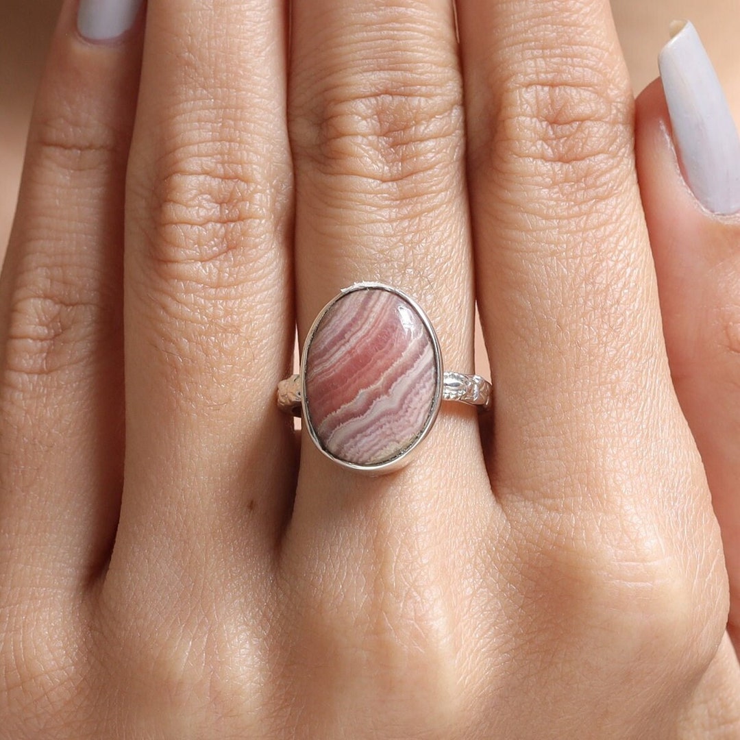 Rhodochrosite Ring / 925 Sterling Silver Ring / Oval Rhodochrosite Ring / 925 Sterling Silver Ring / Oval