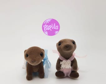 Sylvanian Families Vandyke Otter Twin Babies Sitting & Crawling Twins Vintage Calico Critters in Original Clothing in Preloved Condition