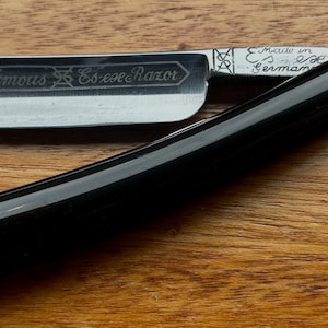 Vintage - Top Quality ES-EX  cut-throat/straight razor by Carl Friedrich ERN - 13/16” Solingen German Carbon Steel