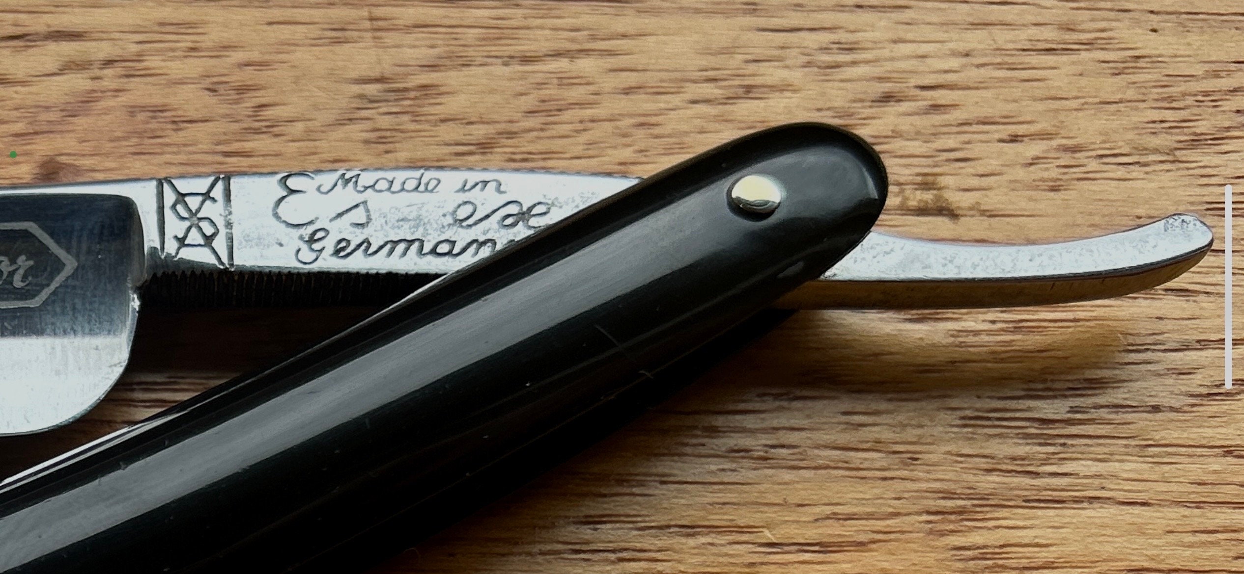 Vintage - Top Quality ES-EX Cut-throat/straight Razor by Carl Friedrich ...