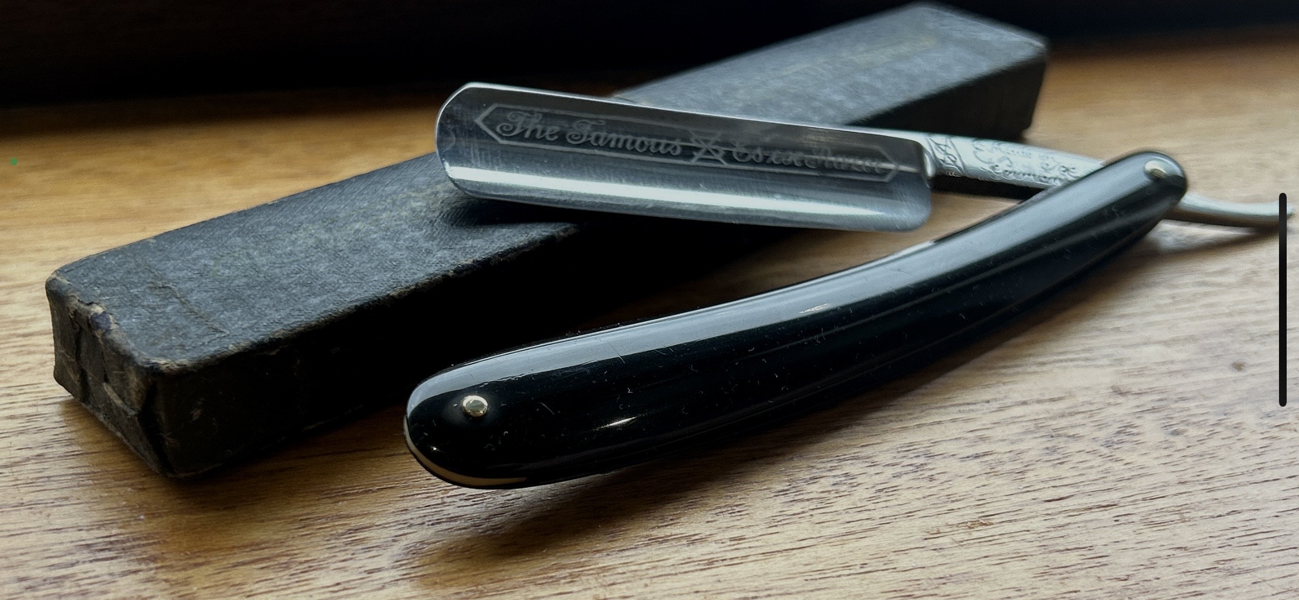 Vintage - Top Quality ES-EX Cut-throat/straight Razor by Carl Friedrich ...