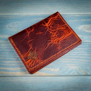 Handgefertigte minimalistische Geldbörse | Geschenk für Ihn | Bi-Fold Geldbörse | Italienisches Leder | Luxusgut| Leder Geldbeutel| Tonga - Wachs OB