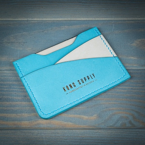 Tarjetero de cuero italiano hecho a mano / Regalo de lujo minimalista para hombres y mujeres / Billetera delgada de cuero hecha a mano / Bishop XL - Lisco BB