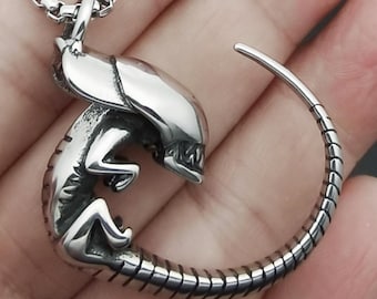 3D Solid Engraved Alien Scifi Charm Pendant Necklace:Mens Womens Oxidized Cyberpunk Jewelry