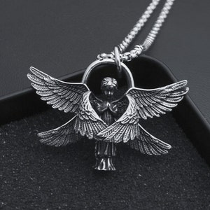 Pingente de anjo de oração serafim/colares de penas de asa/aço inoxidável/acabamento em ouro 18K/joias de anjo alado gótico e estético masculino e feminino