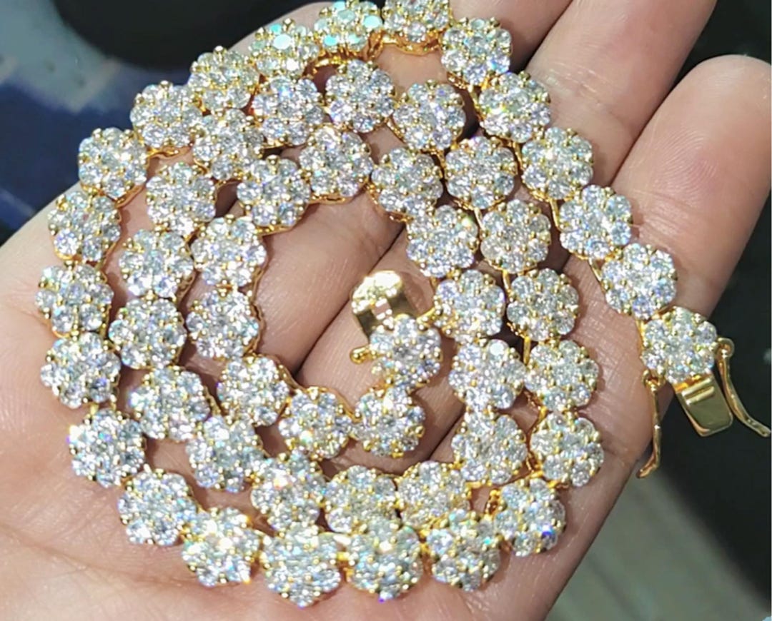 LuxeFlex 8mm Iced Out Tennis Bracelet - 14K Gold/White Gold Plated, 5A Zircon, For Men & Women