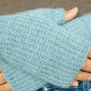 Knitting pattern | Fingerless gloves knitting pattern | Mitten pattern | Glove pattern | Beginner knitting pattern