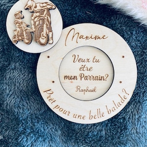 Request Original Motorcycle Godfather, engraved in wood, round, a personalized gift for a great effect