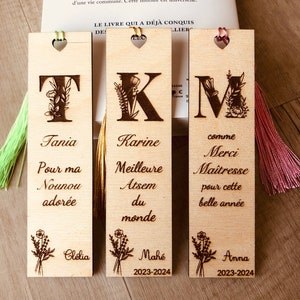 Personalized wooden bookmark with pompom, end of school year souvenir gift, end of year nanny gift, nursery