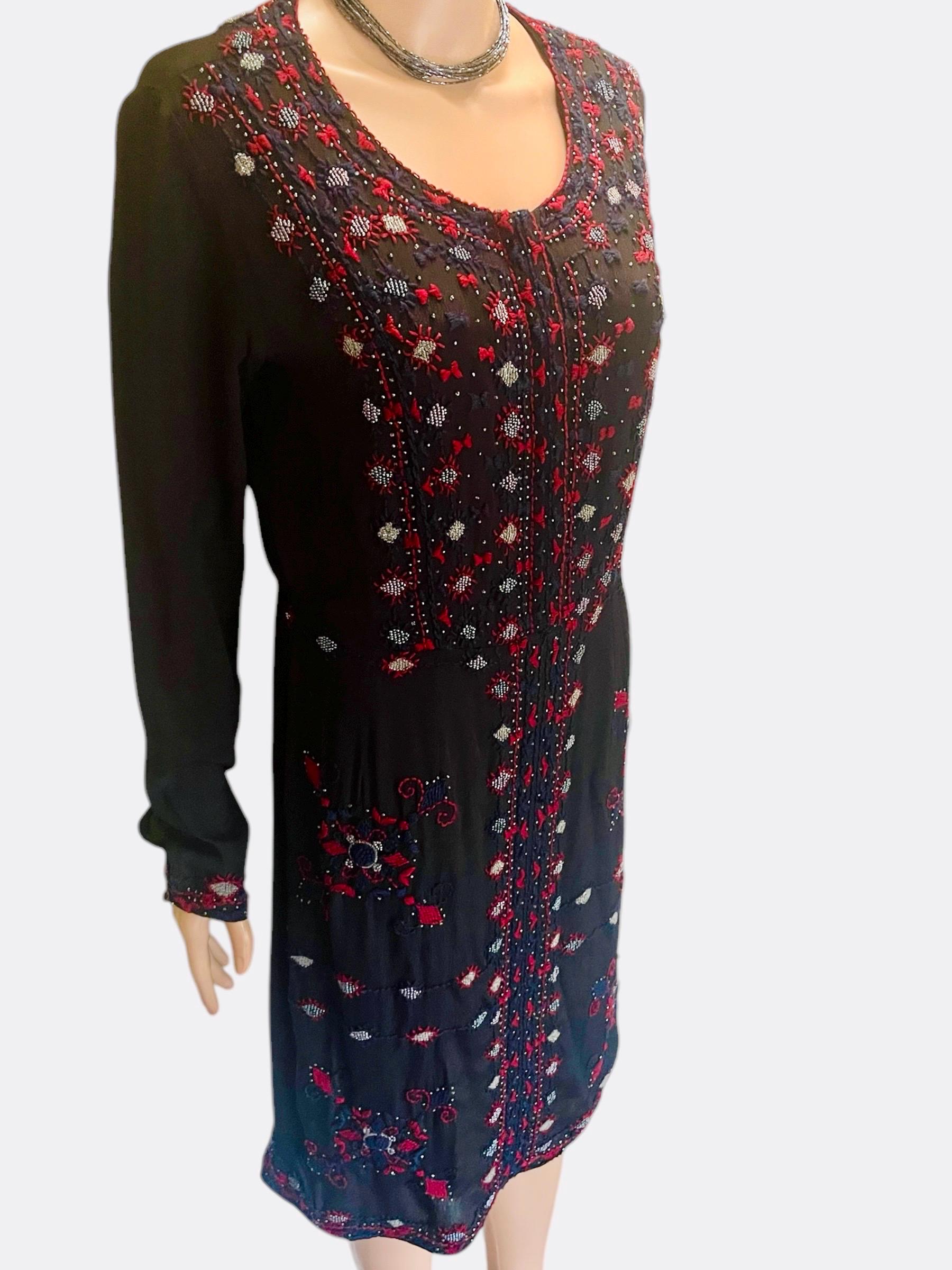 antik batik beaded dress Modest White Lace Long Sleeves Beaded Wedding Dress SW509