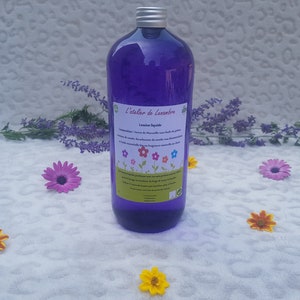 Natural liquid detergent