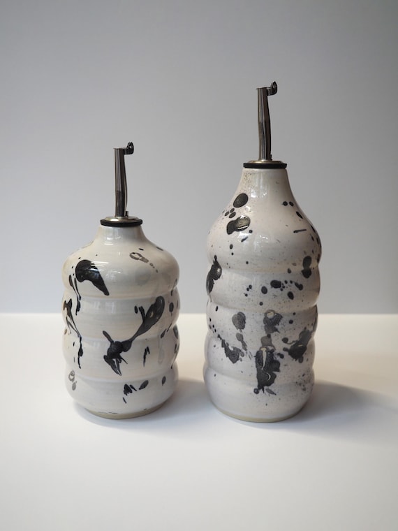 Handmade Ceramic Oil Cruet, Vinegar Dispenser Bottle, Kitchen Décor
