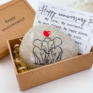 Personalized anniversary gift for couple: wife, husband, boyfriend or girlfriend - Hand-painted elephant rock - Unique love keepsake