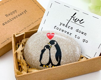 Carte personnalisée du 5e anniversaire de pingouin drôle, cadeau créatif du 5e anniversaire pour lui elle, cadeau du 5e anniversaire de mariage pour mari femme