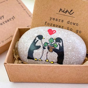 Regalo personalizzato per il nono anniversario di matrimonio per lui e per il marito, regalo di anniversario di matrimonio per lei e per la moglie, regalo di anniversario in ceramica tradizionale.
