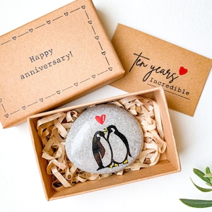 Regalo personalizzato per il 10° anniversario di matrimonio di un pinguino per lui, suo marito, uomo, regalo per il 10° anniversario di matrimonio per la coppia.