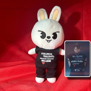 Stray Kids SKZOO ATE album t-shirt,skzoo bangchan outfit , skzoo clothes, stray kids world tour outfit, ate album