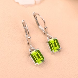 Genuine Green Peridot Leverback Earring, Bridesmaid Gifts, 14K Solid Gold Earring Peridot Jewelry, Gifts For Her Women, Octagon Drop Earring