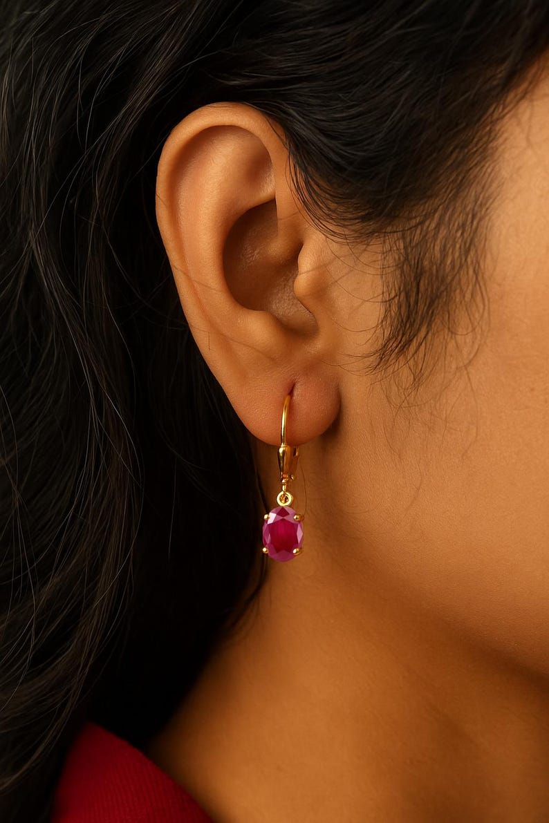 Diamond Hoop Earring
Small Drop Earring
Unique Leverback Earrings
Gifts For Wife
Christmas Gifts
Valentines Gifts
delicate